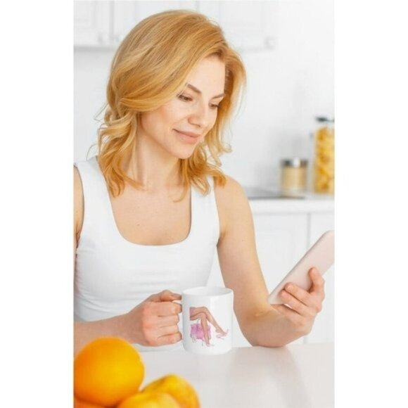 2Sided Boss Lady Mug! Closing Deals in High Heels! Boss Babe - Working Girl Vibe - Picture 6 of 7